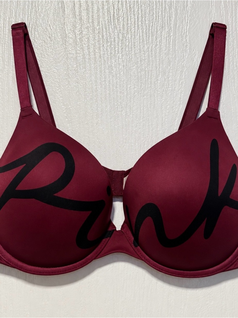 Pink Women's Plunge T-Shirt Bra in Deep Wine Size 36C